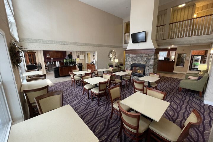 Smart Suites an Ascend Collection Hotel