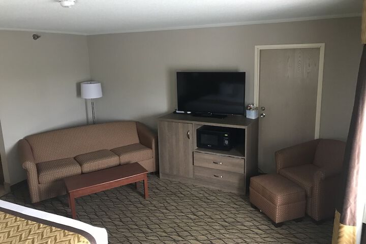 Room 14 of 30