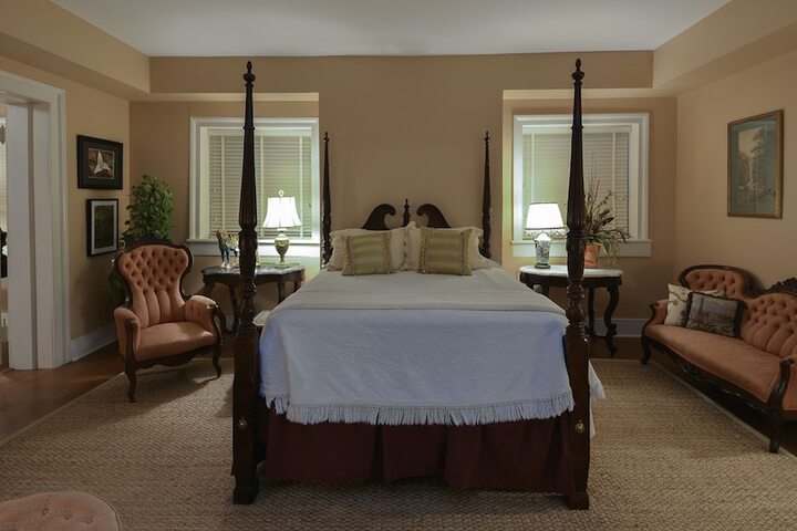 Room 5 of 21