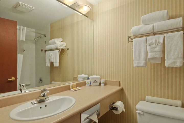 Room 15 of 17