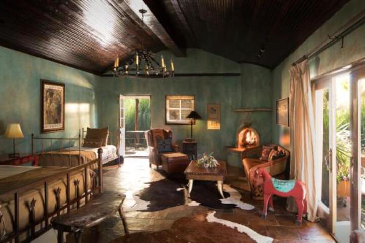 Gage Hotel