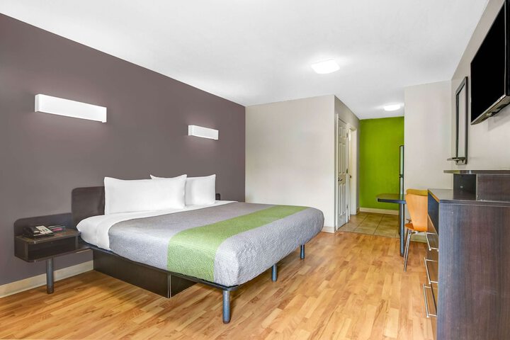 Studio 6 Extended Stay - Atlanta GA - Chamblee