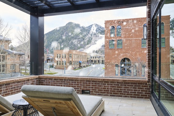 Terrace/Patio 72 of 76