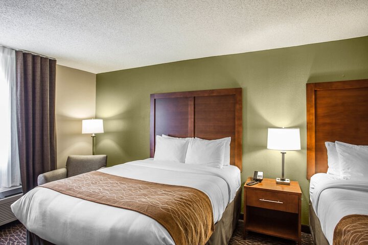 Room 16 of 38