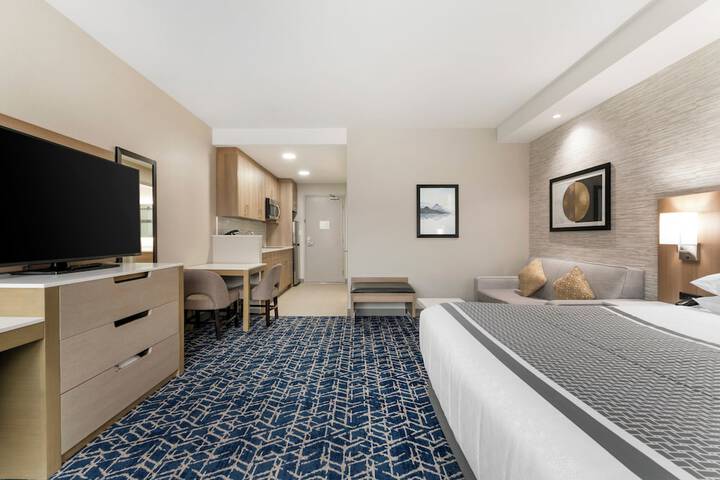 Best Western Premier Route 97 Vernon