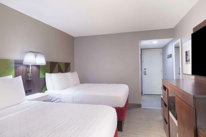 Room 15 of 24