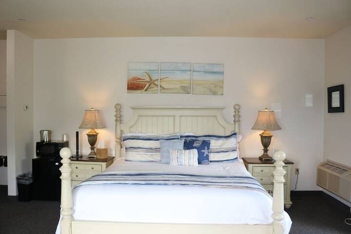 The Lodge at Woodstone Country Club