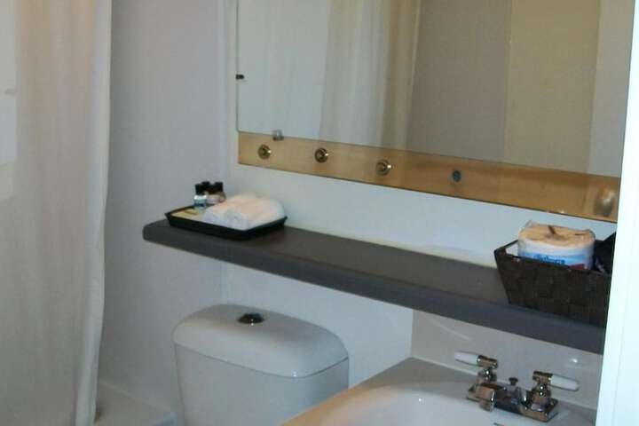 Room 19 of 57