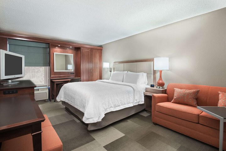Hampton Inn Boston / Marlborough