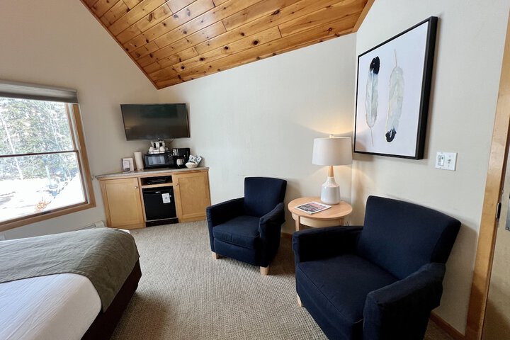 Room 30 of 63