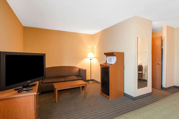 Quality Inn Joplin I-44
