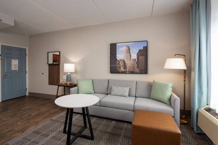 Staybridge Suites West Seneca by IHG