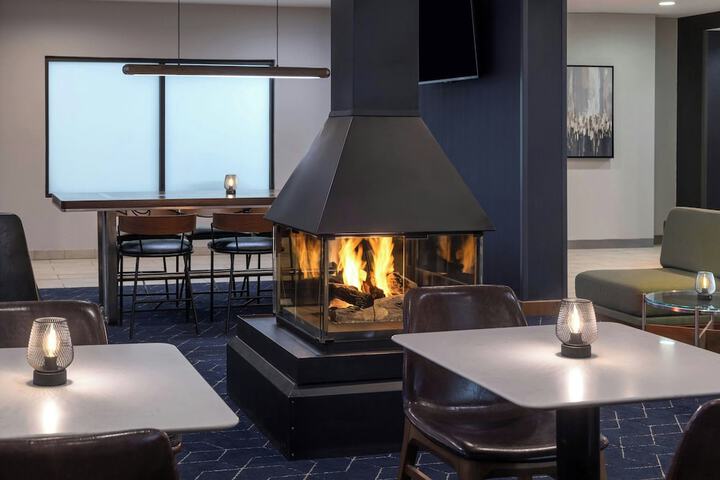 Courtyard by Marriott Burlington Williston