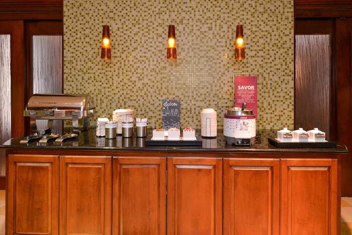 Breakfast/Coffee Service 43 of 47