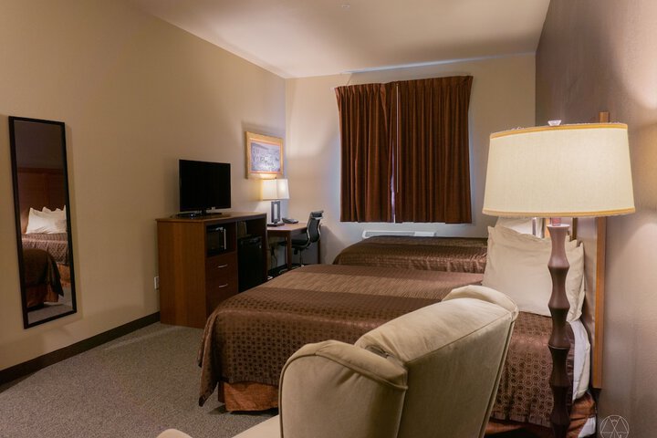 Room 70 of 89