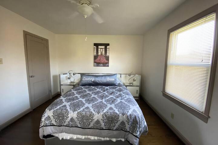 Room 40 of 52