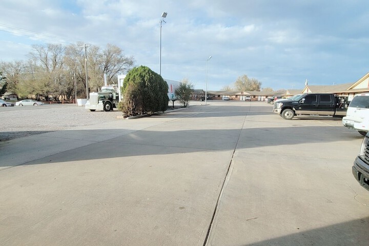 Property Grounds 31 of 32
