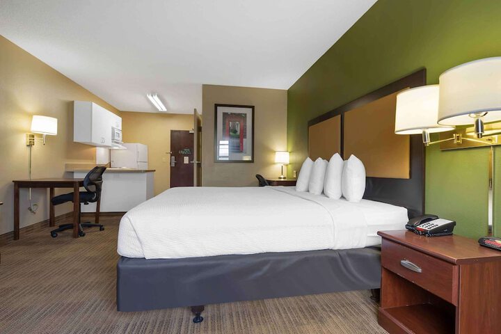 Room 21 of 25