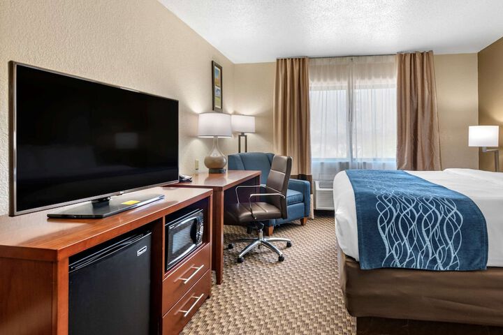 Room 53 of 64