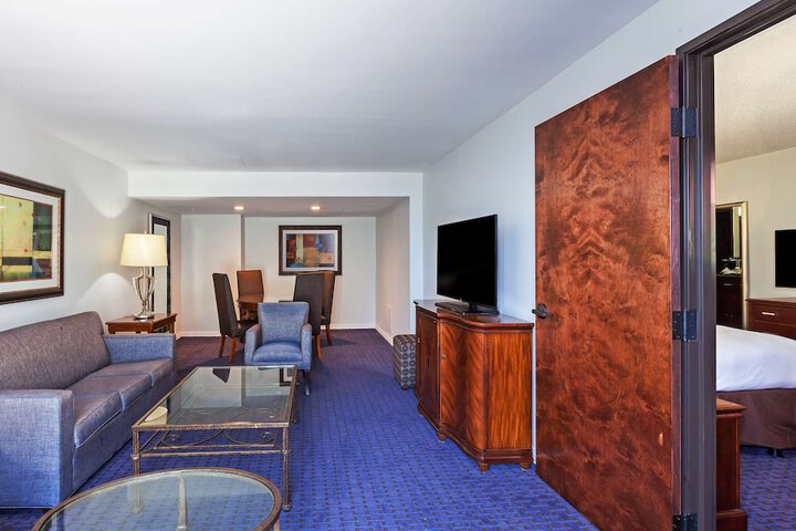 Hilton Waco