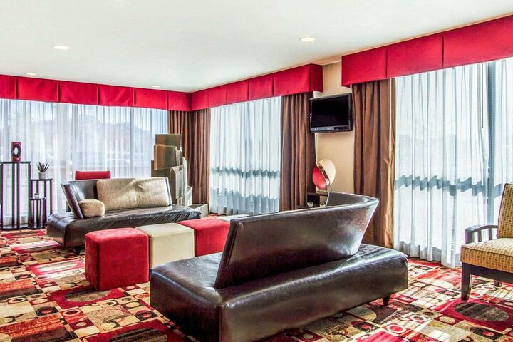Comfort Suites Florence Shoals Area