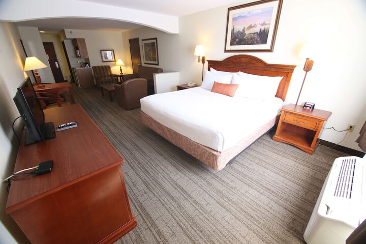 Room 17 of 24