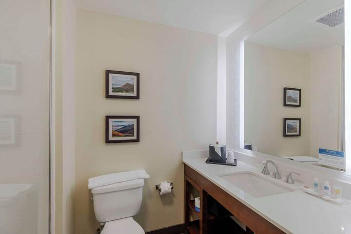 Room 34 of 52