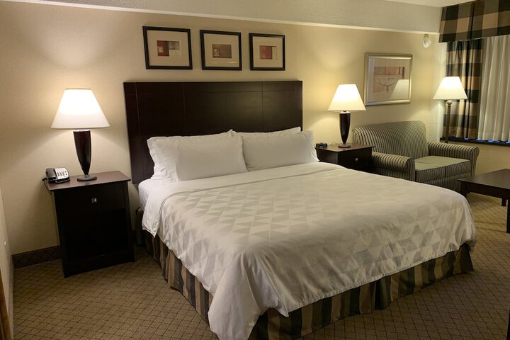 Room 43 of 57