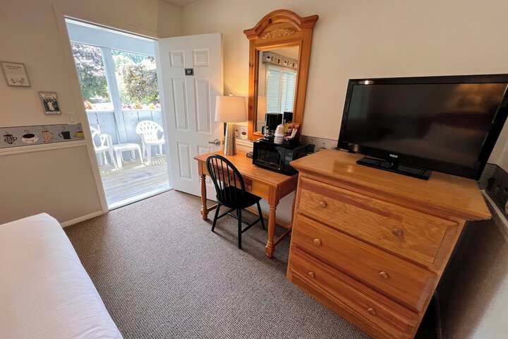 Room 48 of 67