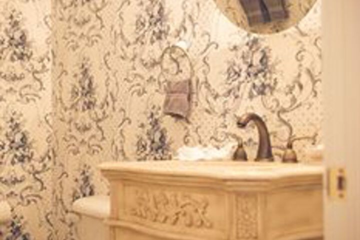 The Glendalia Boutique Hotel & Culinary Studio