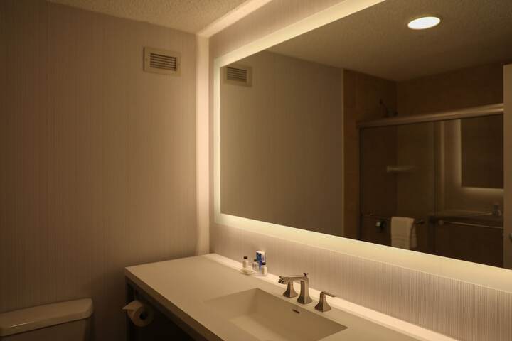 Room 14 of 67