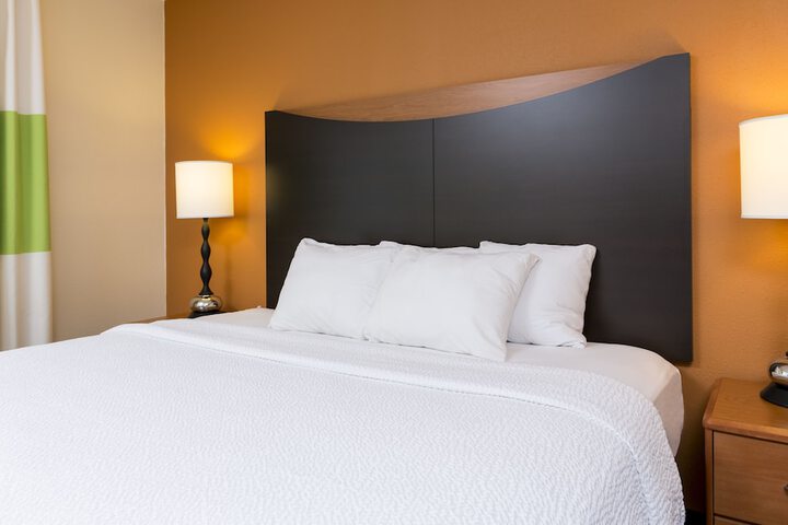 Fairfield Inn & Suites Joliet North / Plainfield