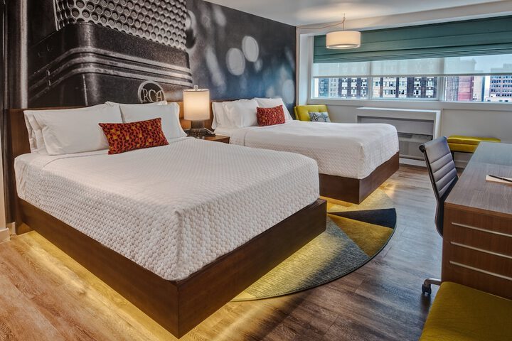Room 43 of 58