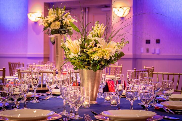 Ballroom/Hall 76 of 97