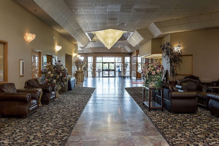 Hotel Interior 10 of 33