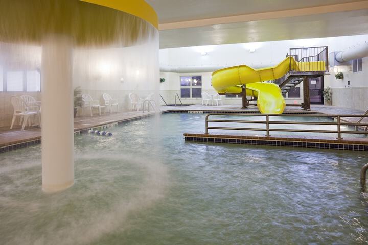 Pool 5 of 24