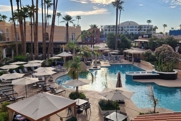 Crowne Plaza Phoenix - Chandler Golf Resort by IHG