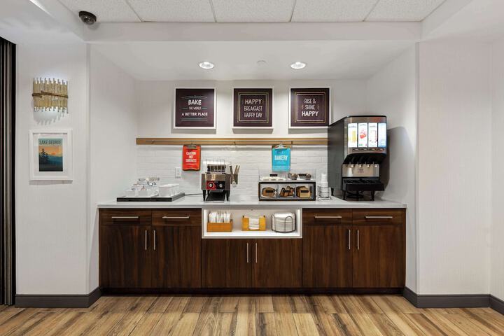 Hampton Inn & Suites Lake George