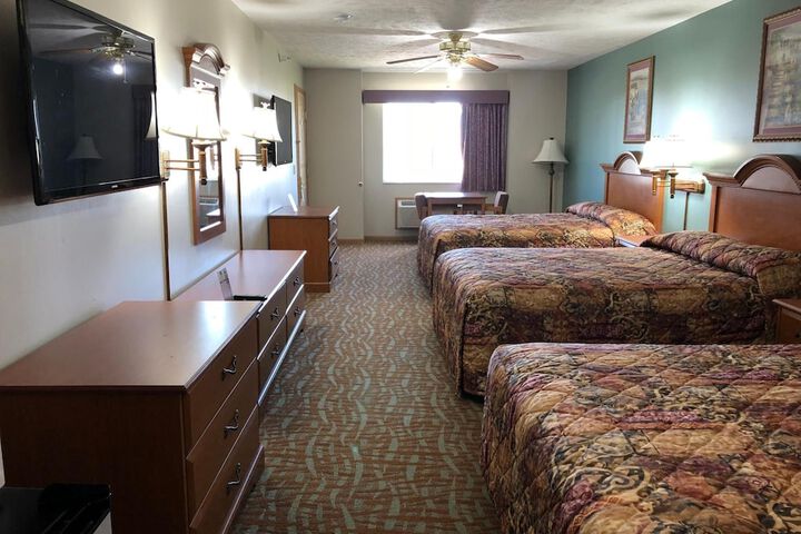 Room 22 of 46