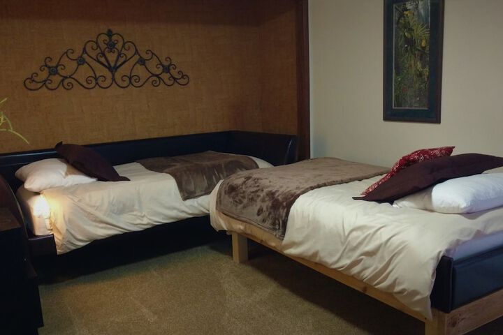 Room 13 of 50