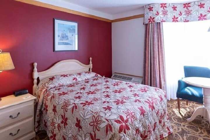 Room 19 of 54