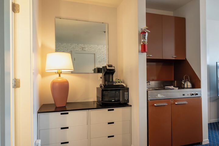 Aspinquid Resort