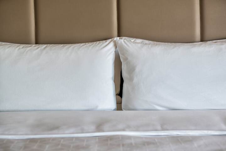 Holiday Inn Express & Suites Brandon by IHG