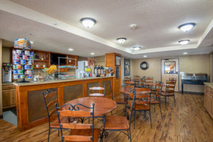 Americinn Lodge and Suites Eagle