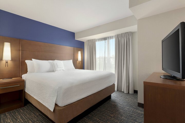 Room 20 of 29