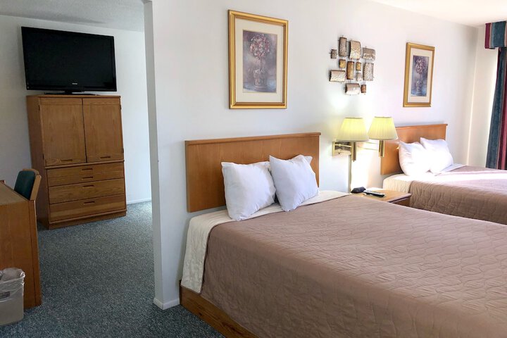 Room 9 of 44