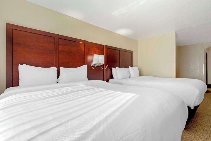 Comfort Suites Benbrook - Fort Worth Southwest