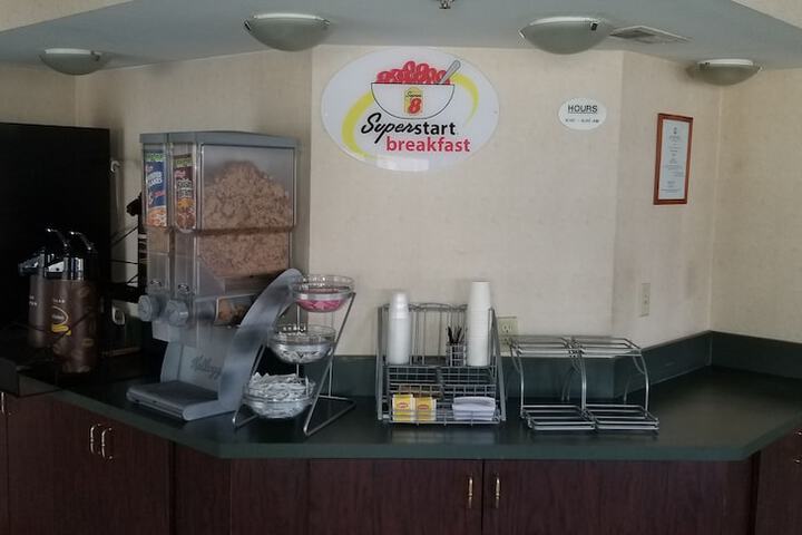 Breakfast/Coffee Service 19 of 20
