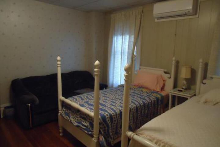 Fox Castle Bed and Breakfast