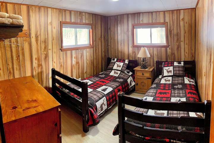 Benzonia Rustic Resort